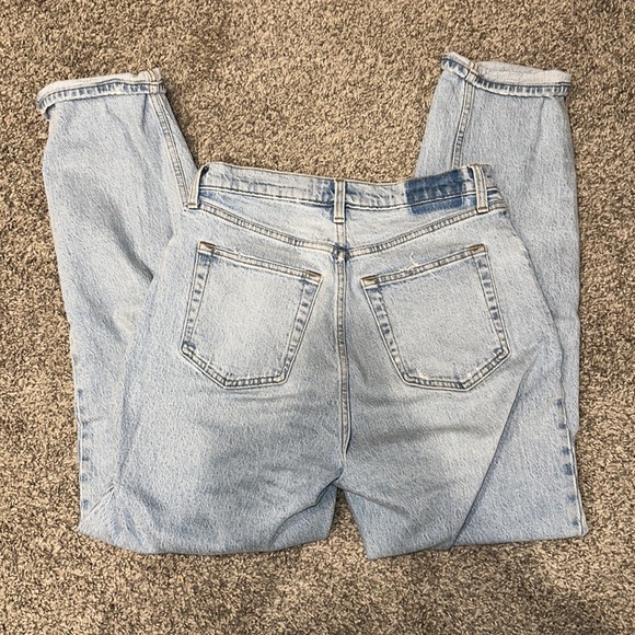 Abercrombie Curve Love Asymmetrical Dad High Rise Jean - Picture 4 of 4